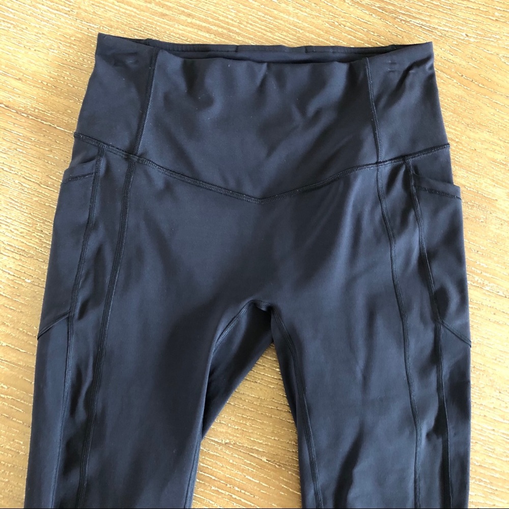 Lululemon black leggings size 8